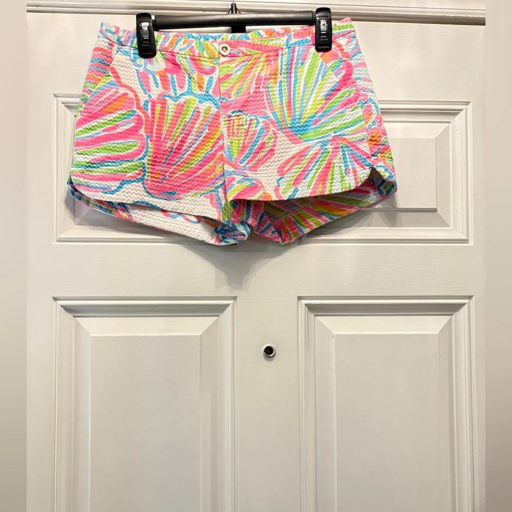 Lilly Pulitzer Pink‎ and Green Patterned Shorts 4 Preppy Ivy League Rich Girl